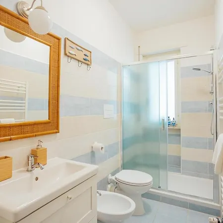 Dimora Vittoria Apartment *