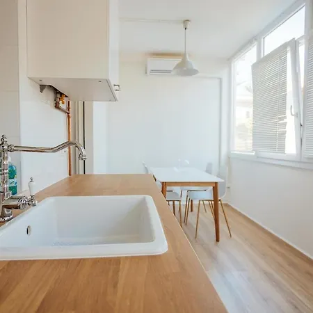 Dimora Vittoria Apartment Montesilvano